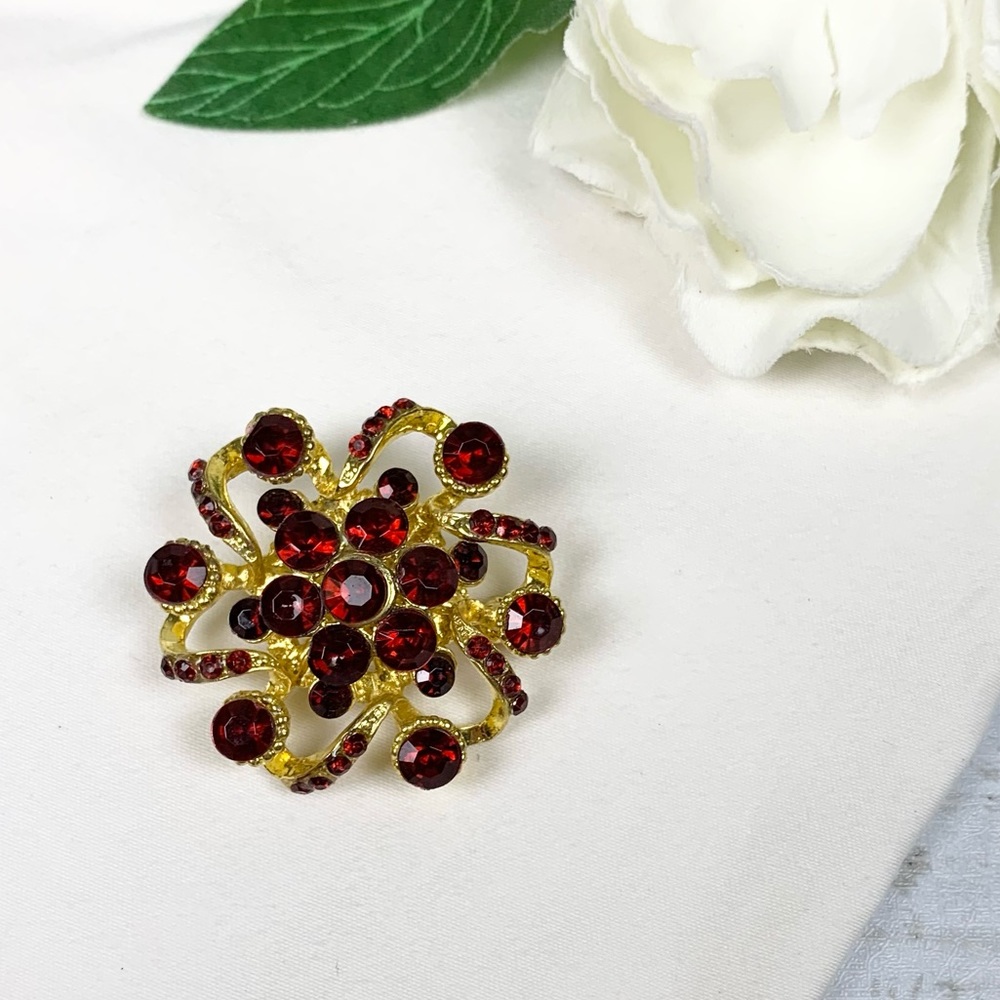 Vintage Gold Red Rhinestone Floral Ribbon Brooch